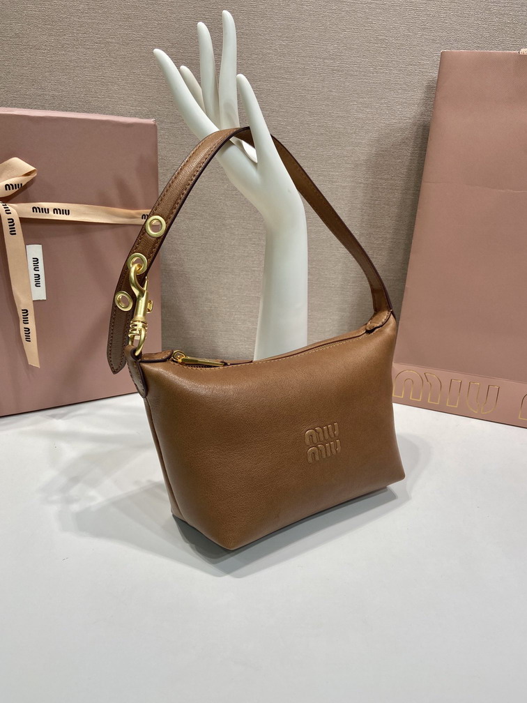 Miu 5NE841 18 5x14x10cm AP1_3