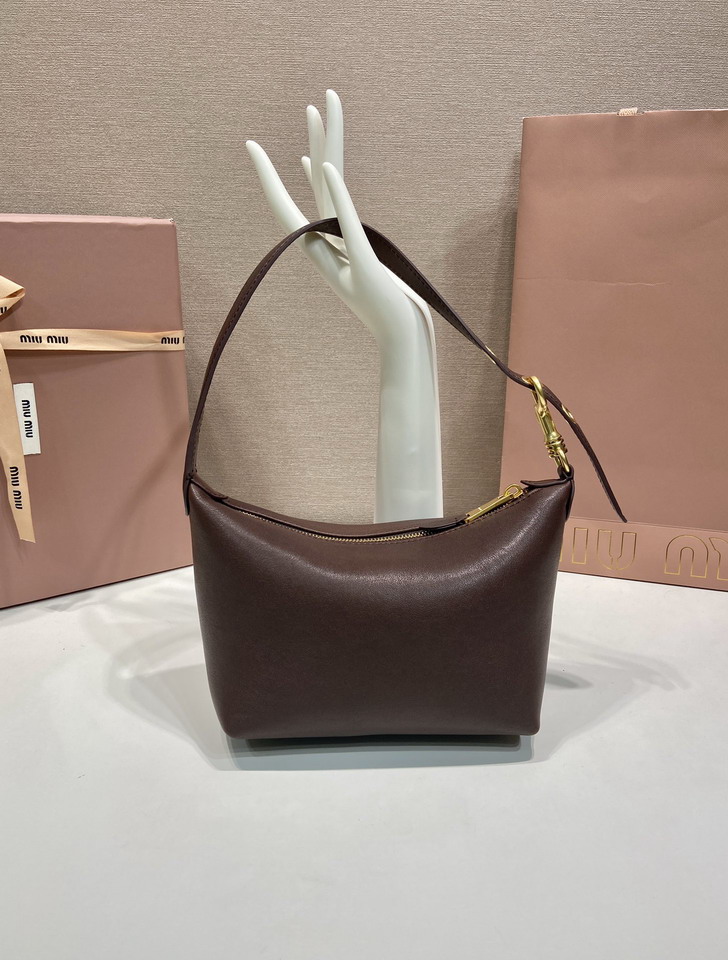 Miu 5NE841 18 5x14x10cm AP2_4