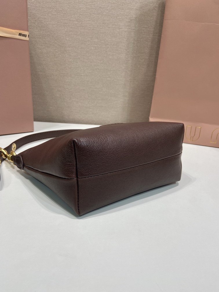 Miu 5NE841 18 5x14x10cm AP2_6