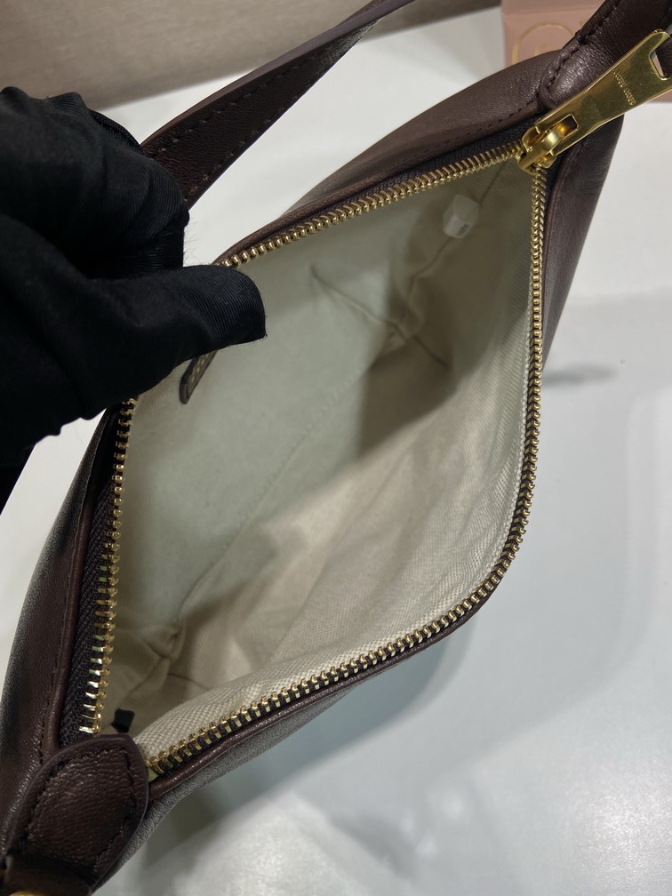 Miu 5NE841 18 5x14x10cm AP2_8