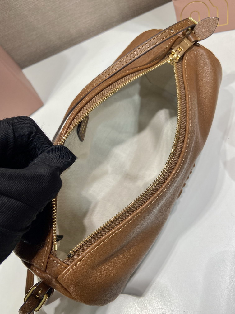 Miu 5NE851 22x9x9cm AP2_8