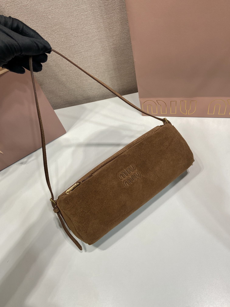 Miu 5NE851 22x9x9cm AP_3