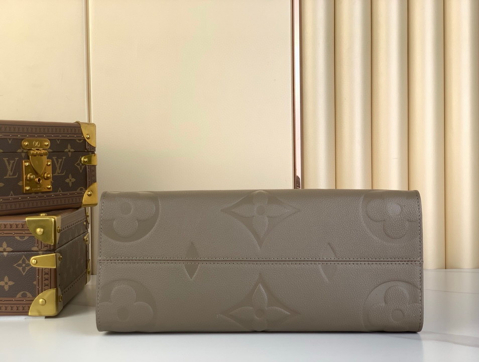 On m25523 35x27x14cm gf_4