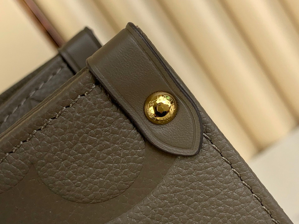 On m25523 35x27x14cm gf_5