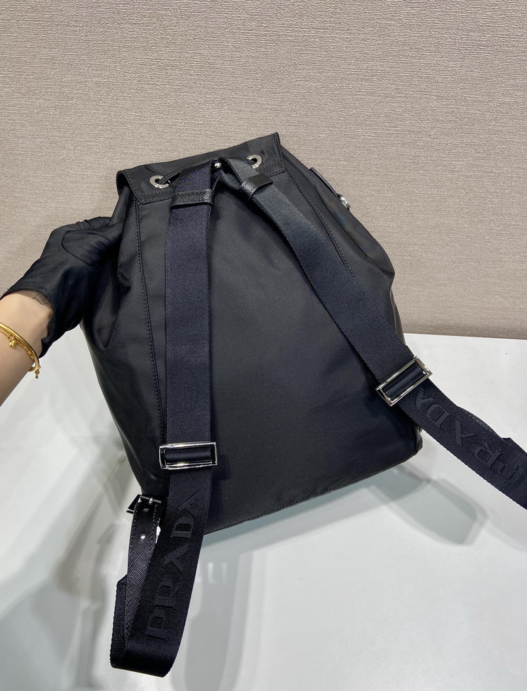 Prada 1BZ0197 25x35x15cm AP3_4