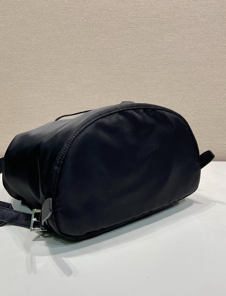 Prada 1BZ0197 25x35x15cm AP3_6