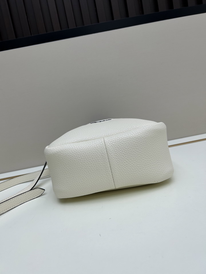 Prada 1BA349 15 5x18x10cm ss3_5