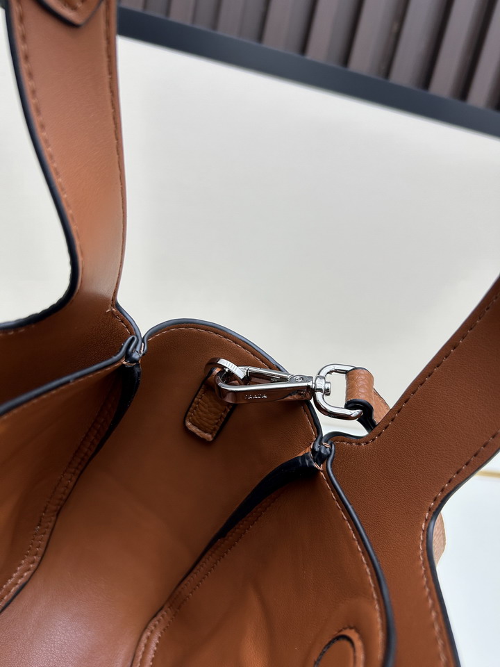 Prada 1BA349 15 5x18x10cm ss4_8