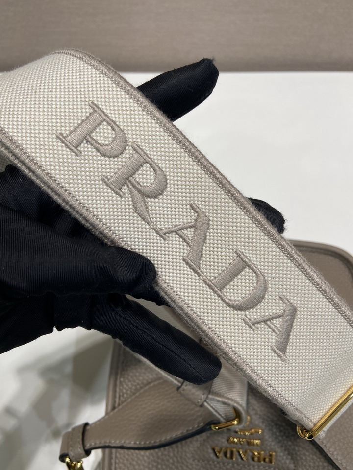 Prada 1BH191-1 19x20x6cm AP2_7
