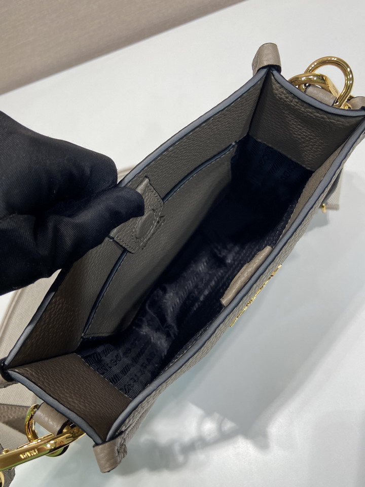 Prada 1BH191-1 19x20x6cm AP2_8