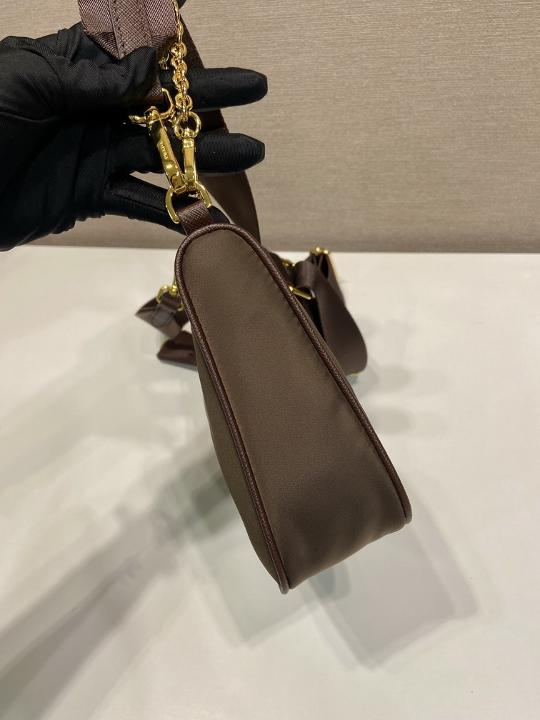 Prada 1BH204 22x12x6cm AP4_5