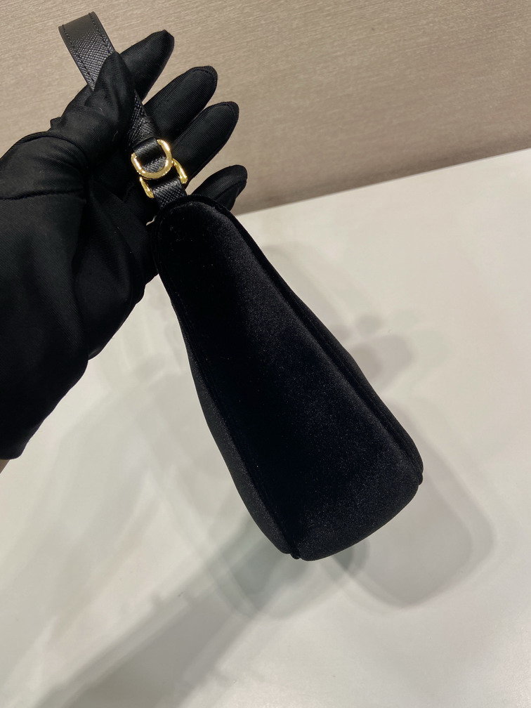 Prada 1N204M 22x18x6 5cm AP_6