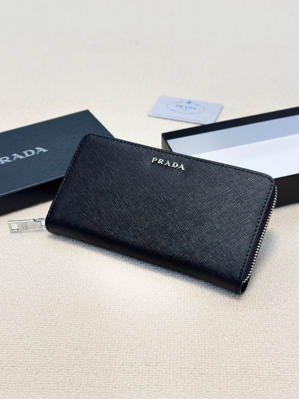 Prada 20x10cmZC1 1 (4)