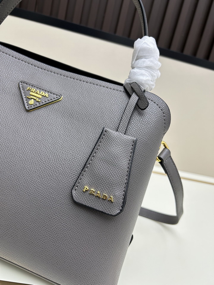 Prada 666L 28 5x20 5x12 5cm jj4_5
