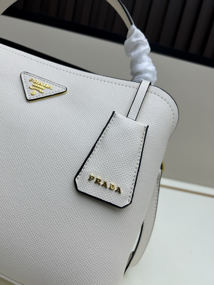 Prada 666L 28 5x20 5x12 5cm jj5_5