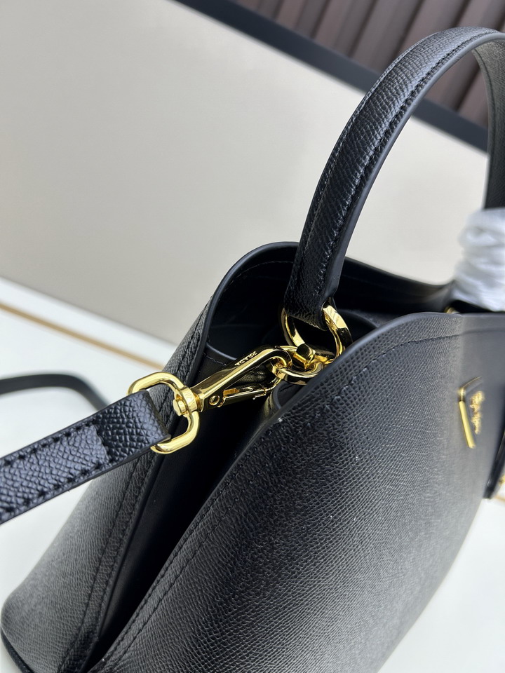 Prada 666L 28 5x20 5x12 5cm jj_7