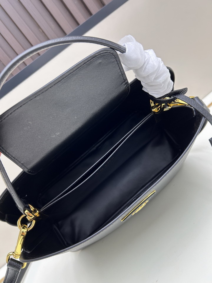 Prada 666L 28 5x20 5x12 5cm jj_8