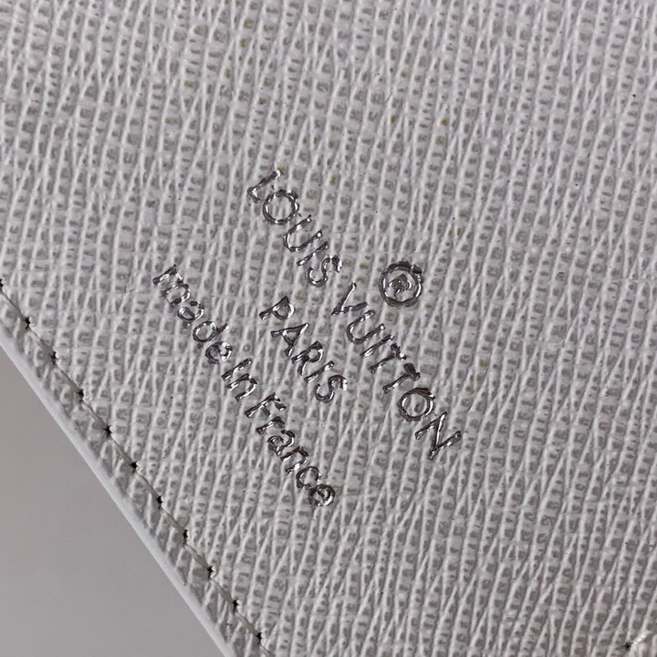 R20005 14 5x2x10cm gf9_6