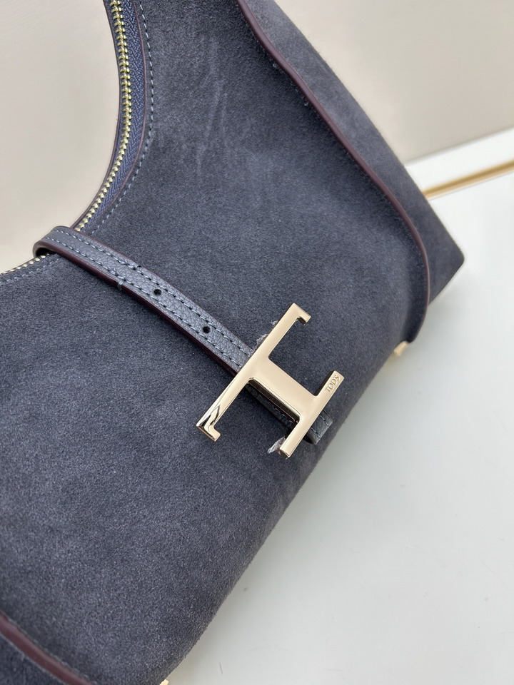 TOD's 08920 31x27x9cm jj1_6