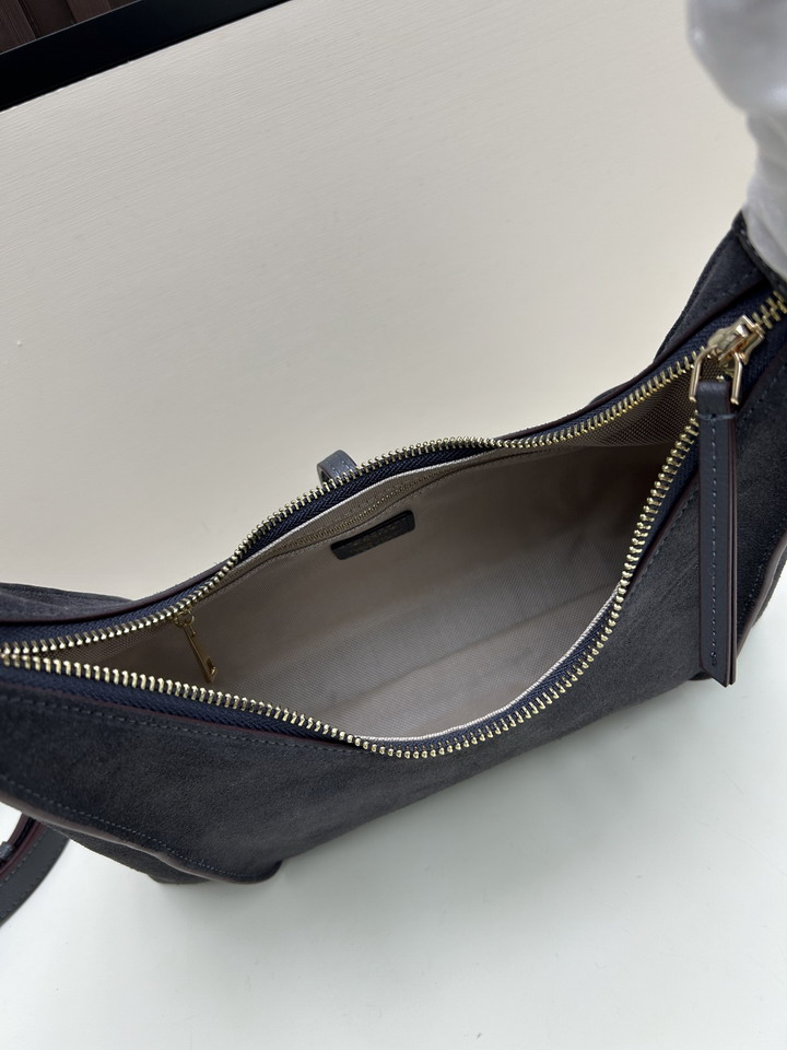 TOD's 08920 31x27x9cm jj1_7