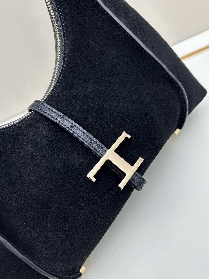 TOD's 08920 31x27x9cm jj4_5