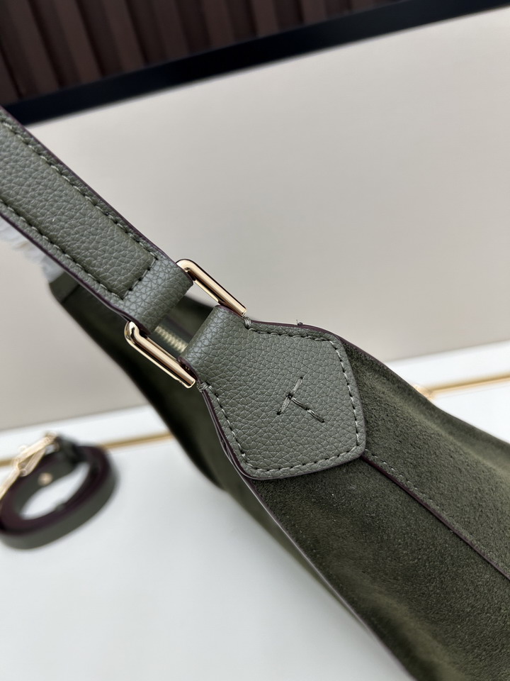 TOD's 08920 31x27x9cm jj5_5