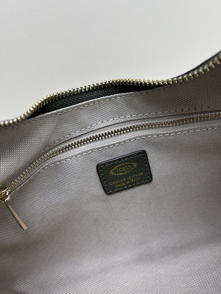 TOD's 08920 31x27x9cm jj5_8