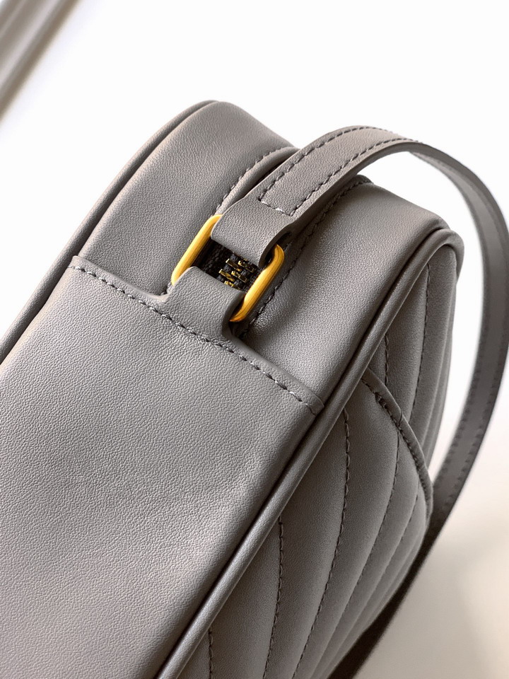 YSL 505730 23x16x6cm 8D8_7