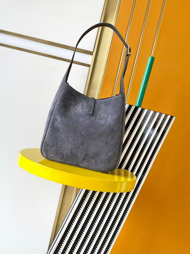 YSL 713938 22x22x10cm 8D2_3