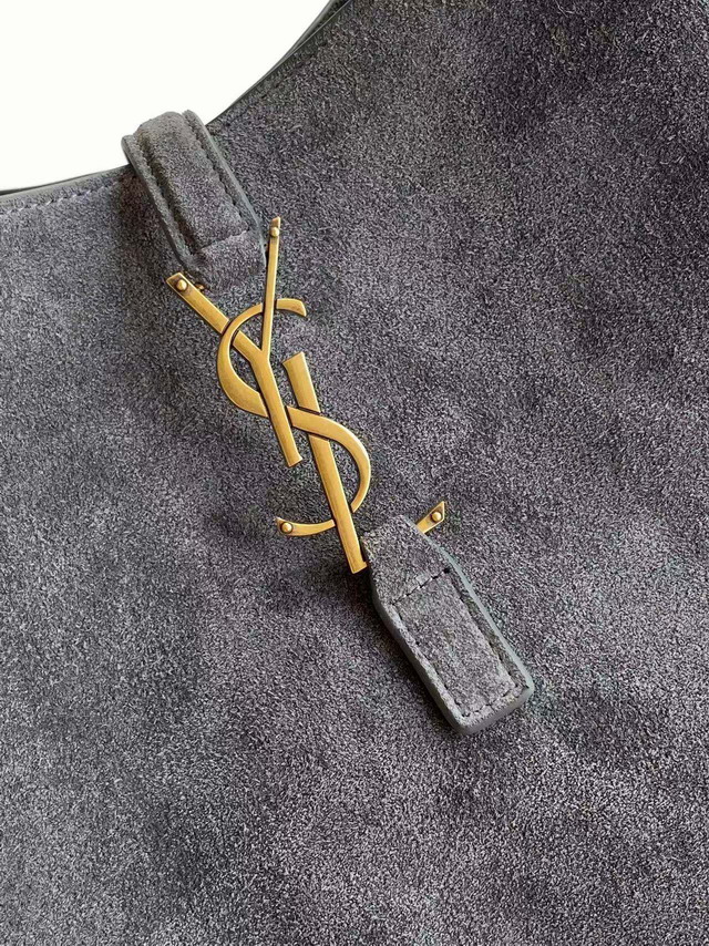 YSL 713938 22x22x10cm 8D2_5