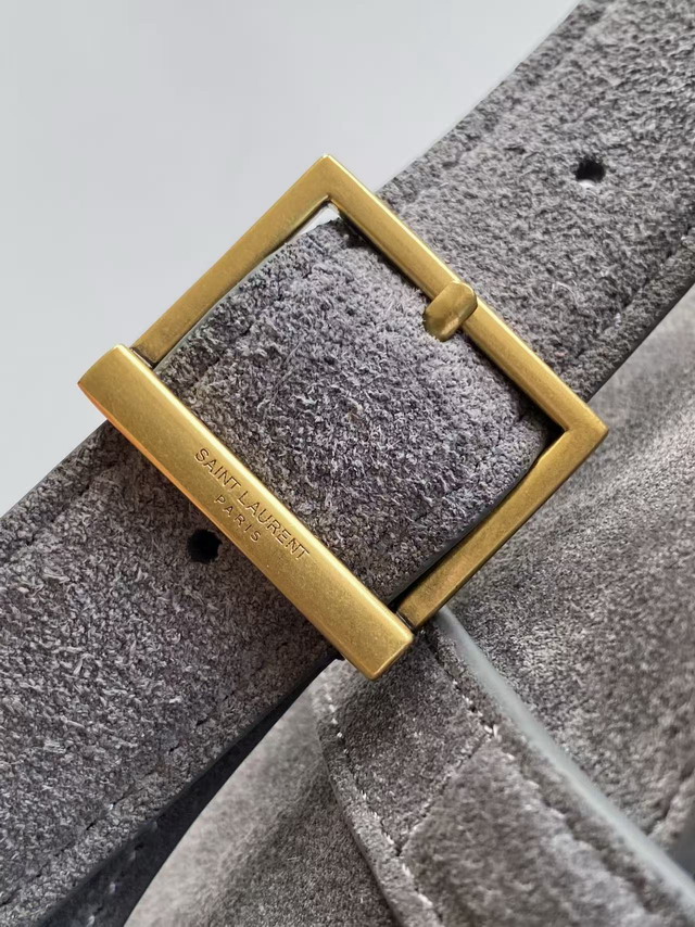 YSL 713938 22x22x10cm 8D2_6