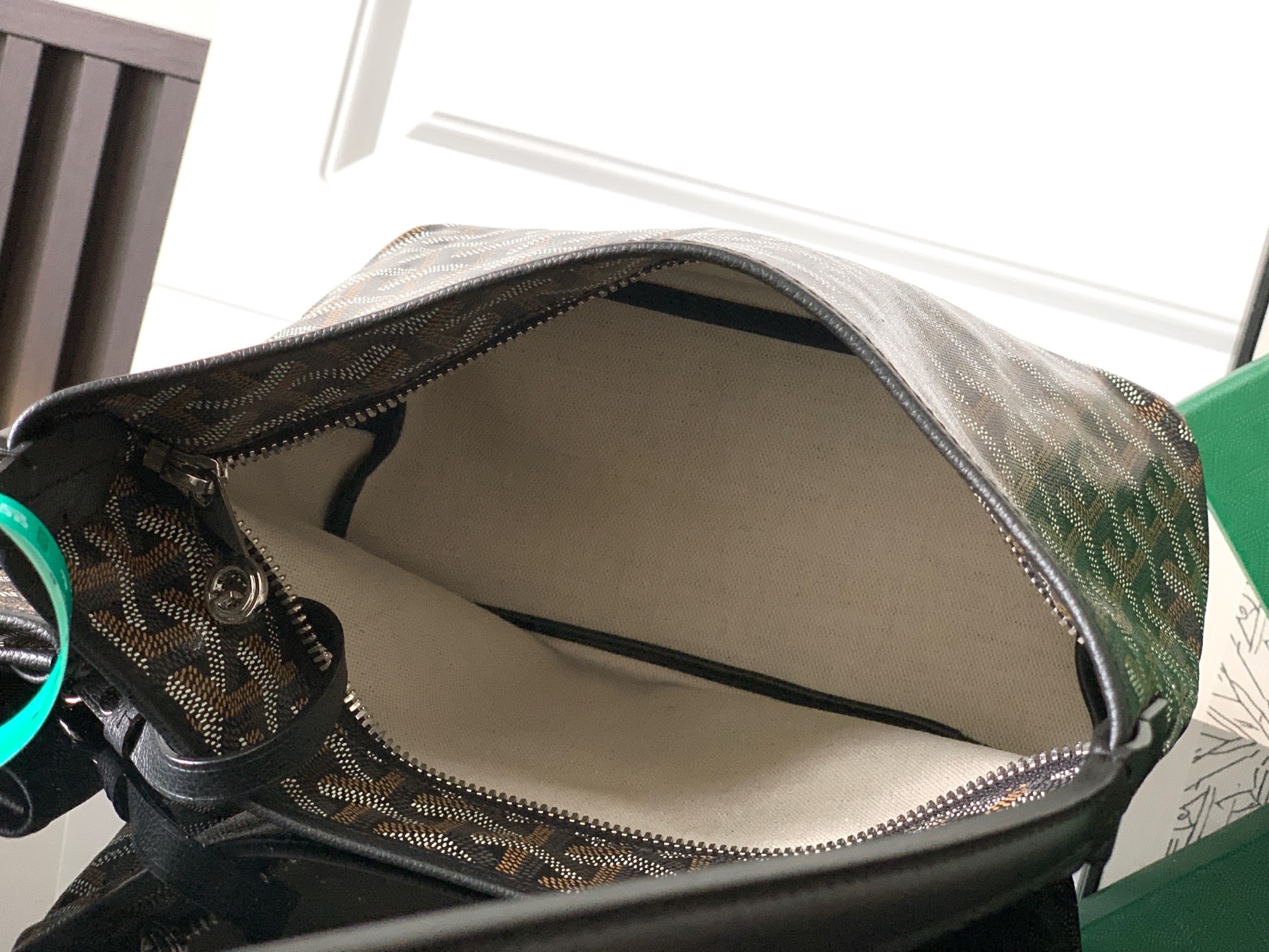 020222 25x11.5x22cm JH 1 (2)