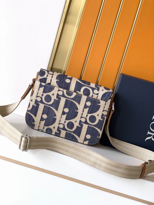 049 23x17x6cm WP (3)