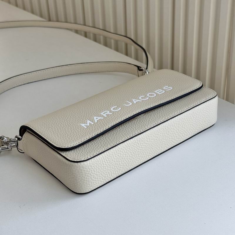 06050 21x11x5cm YS (33)