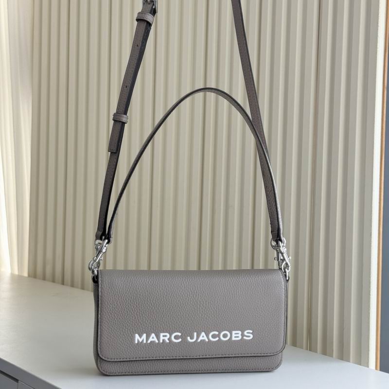 06050 21x11x5cm YS (38)