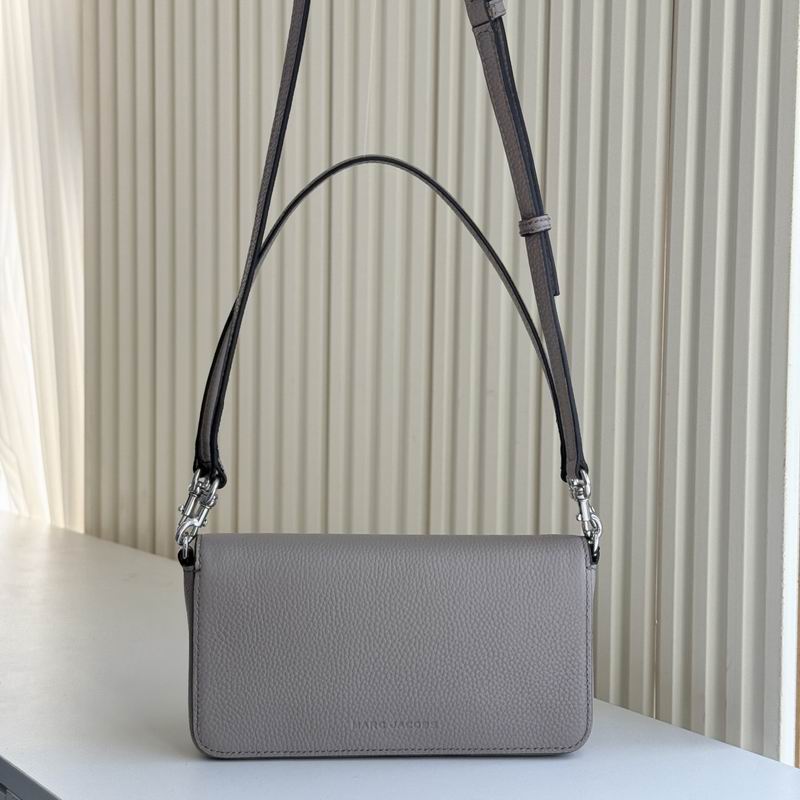 06050 21x11x5cm YS (40)