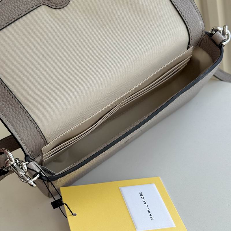 06050 21x11x5cm YS (44)