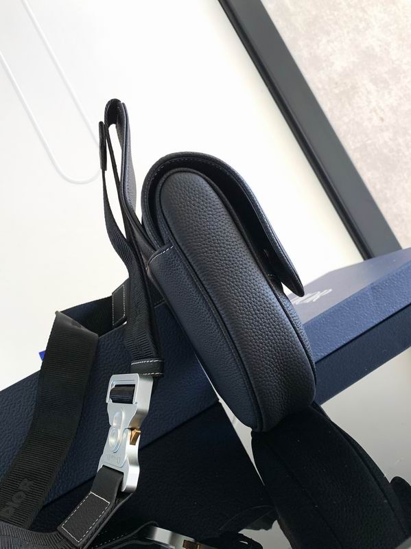 093 20x28.6x5cm WP 1 (2)