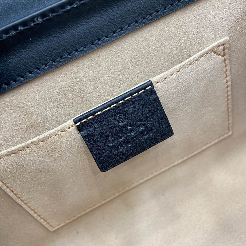 409485 20x12x8cm MP (10)