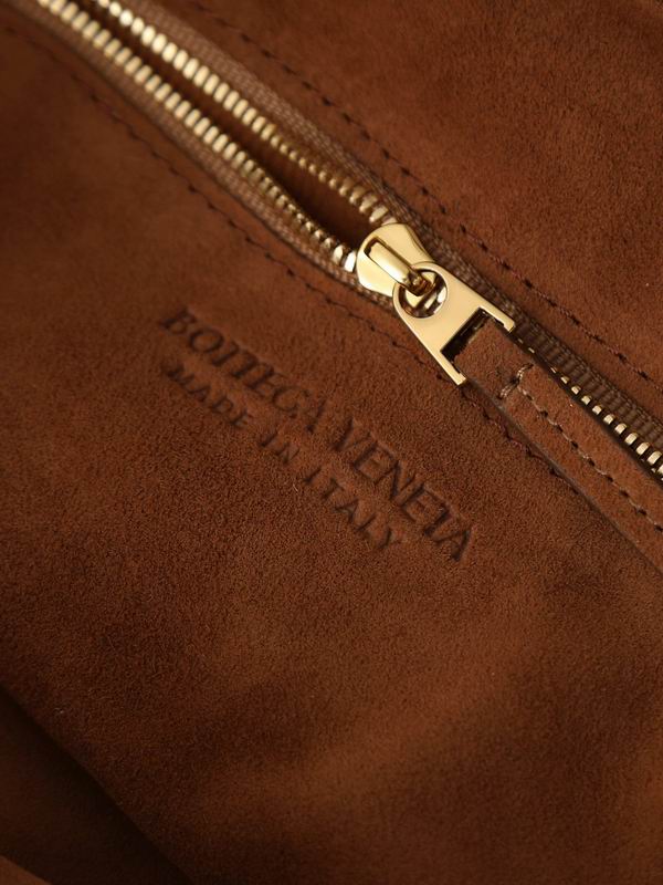 600261 48x40x16cm T (9)