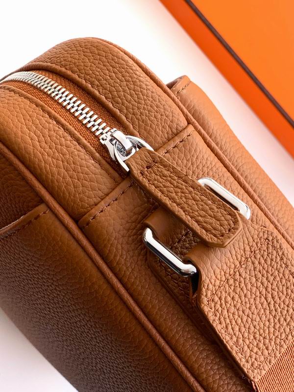 7082-5 21x24x7cm WP (3)