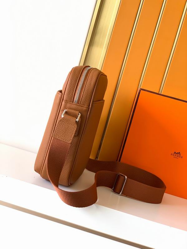 7082-6 21x24x7cm WP (17)