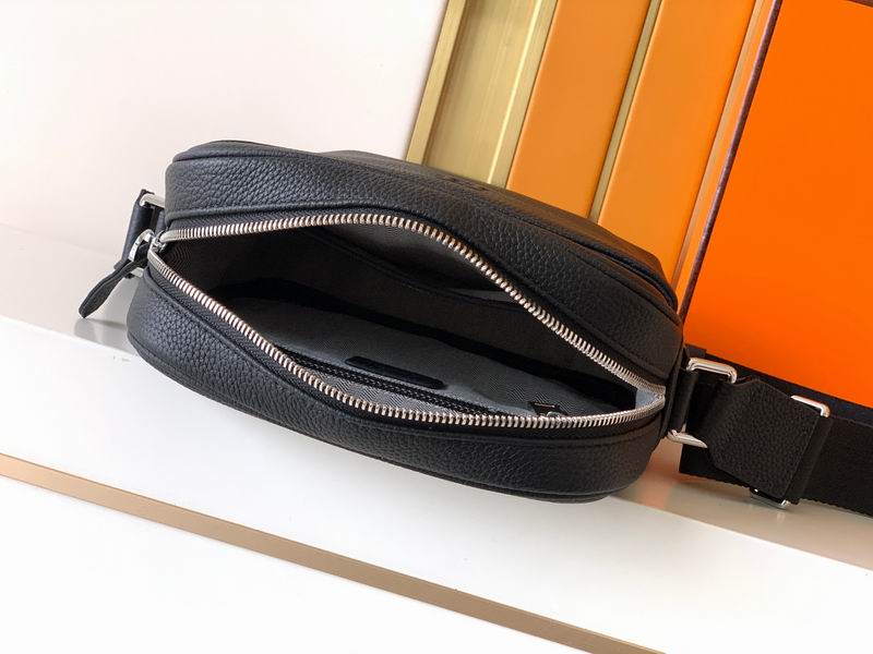 7082-6 21x24x7cm WP (2)