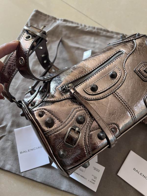 71766 24x15x11cm YT (6)