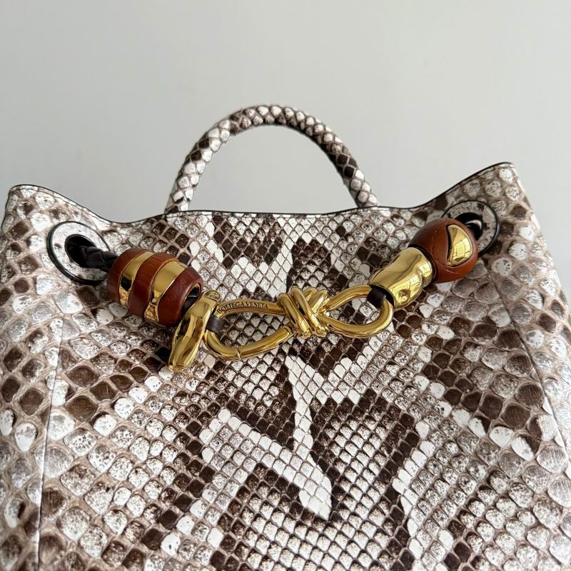 743568 25x22x10.5cm T (2)