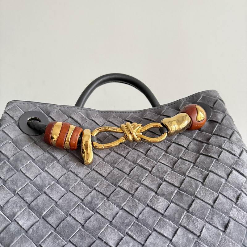 743568 25x22x10.5cm T (20)