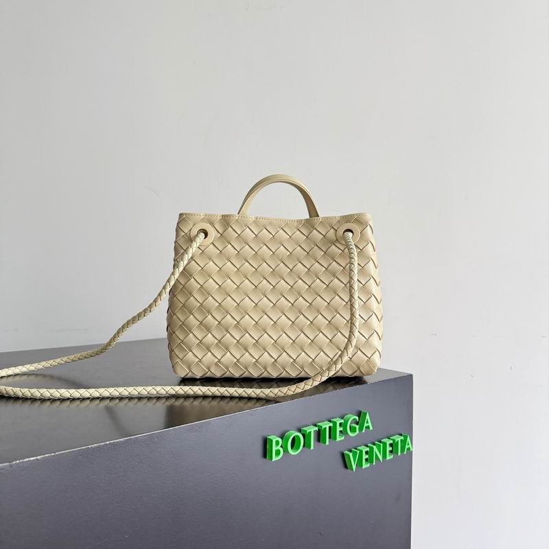 743568 25x22x10.5cm T (24)