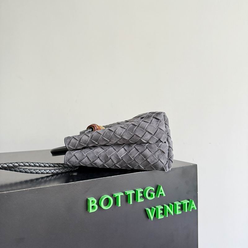 743568 25x22x10.5cm T (24)