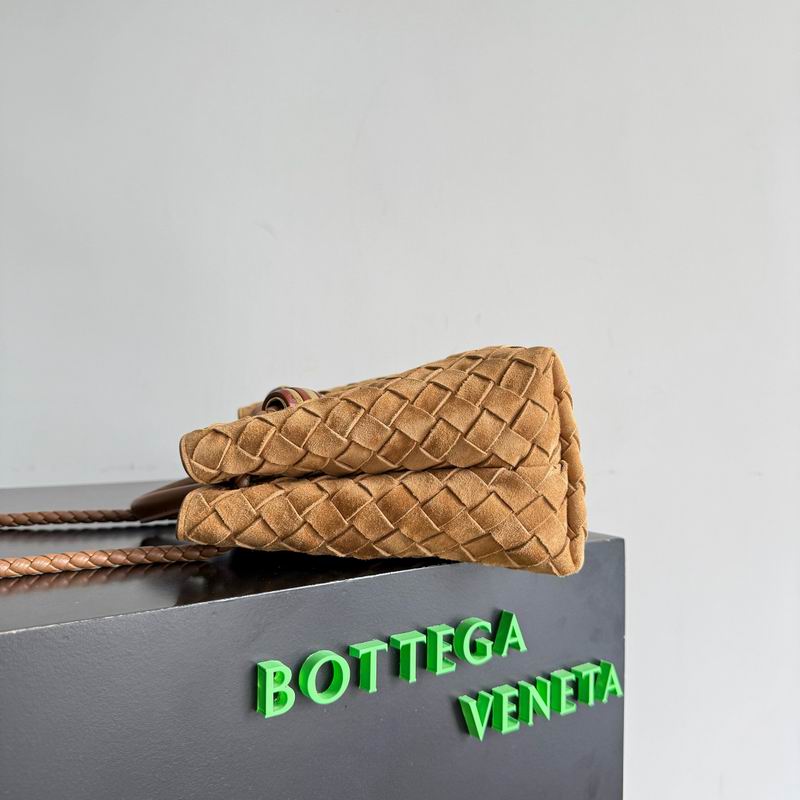 743568 25x22x10.5cm T (3)