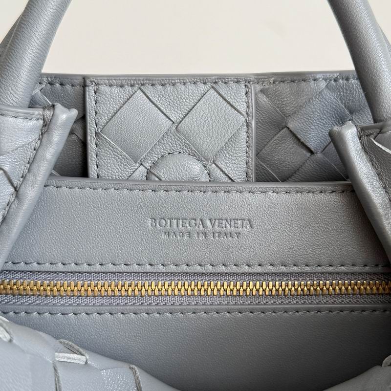 743568 25x22x10.5cm T (40)